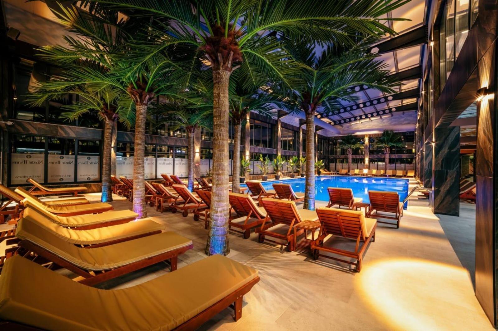 Hotel Nordic Twins & Wellness Rădăuţi Eksteriør billede